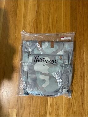 thirty-one Gray Camo Men's Tote Backpack
